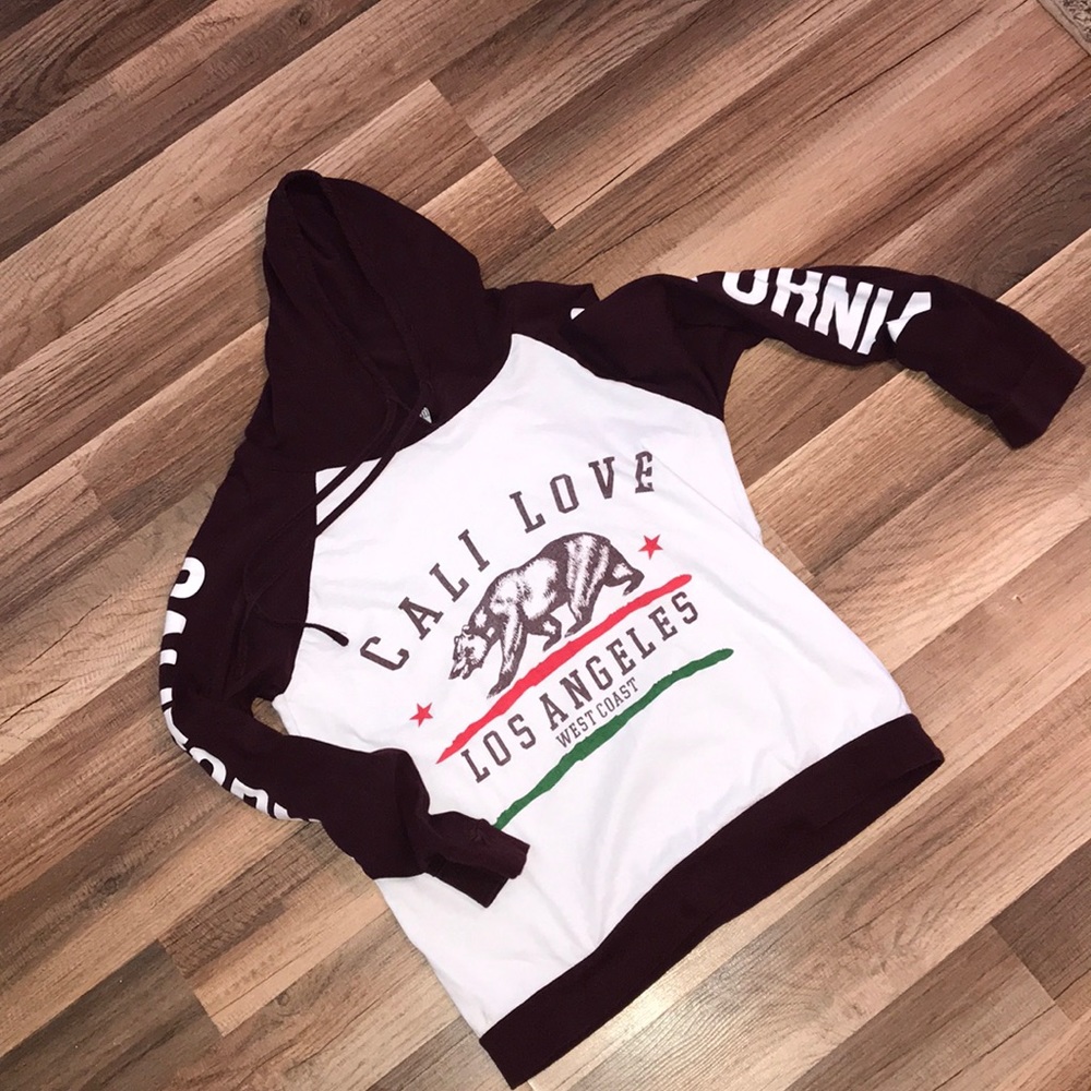 Cali Love hooded tee size medium